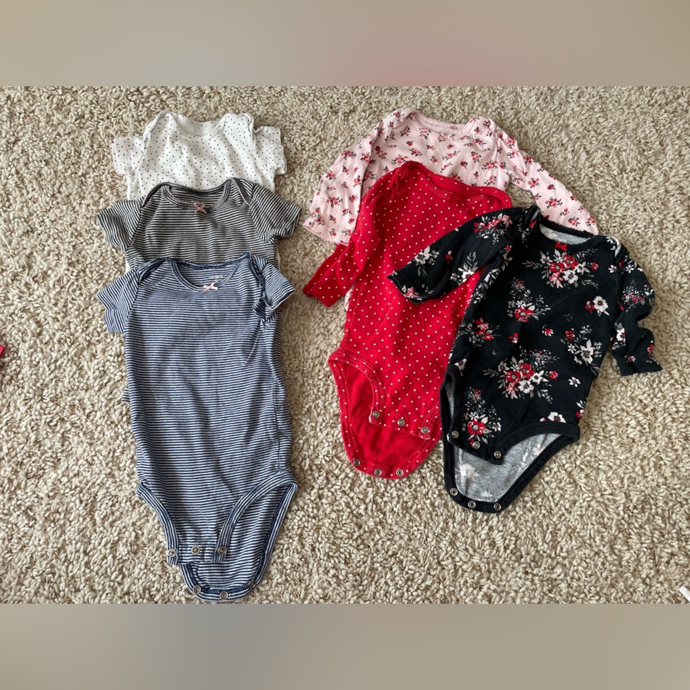 Carters 9 month Baby girl short sleeve and long sleeve onesies bundle